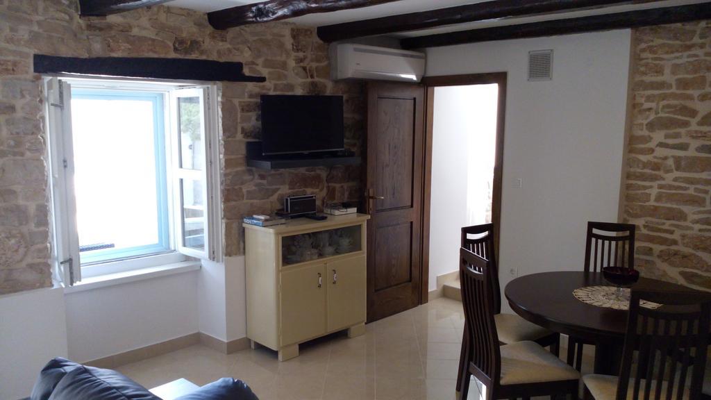 Holiday Home Peruski Bilik gambar