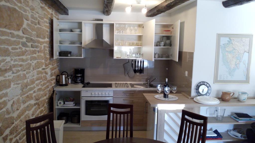 Holiday Home Peruski Bilik gambar